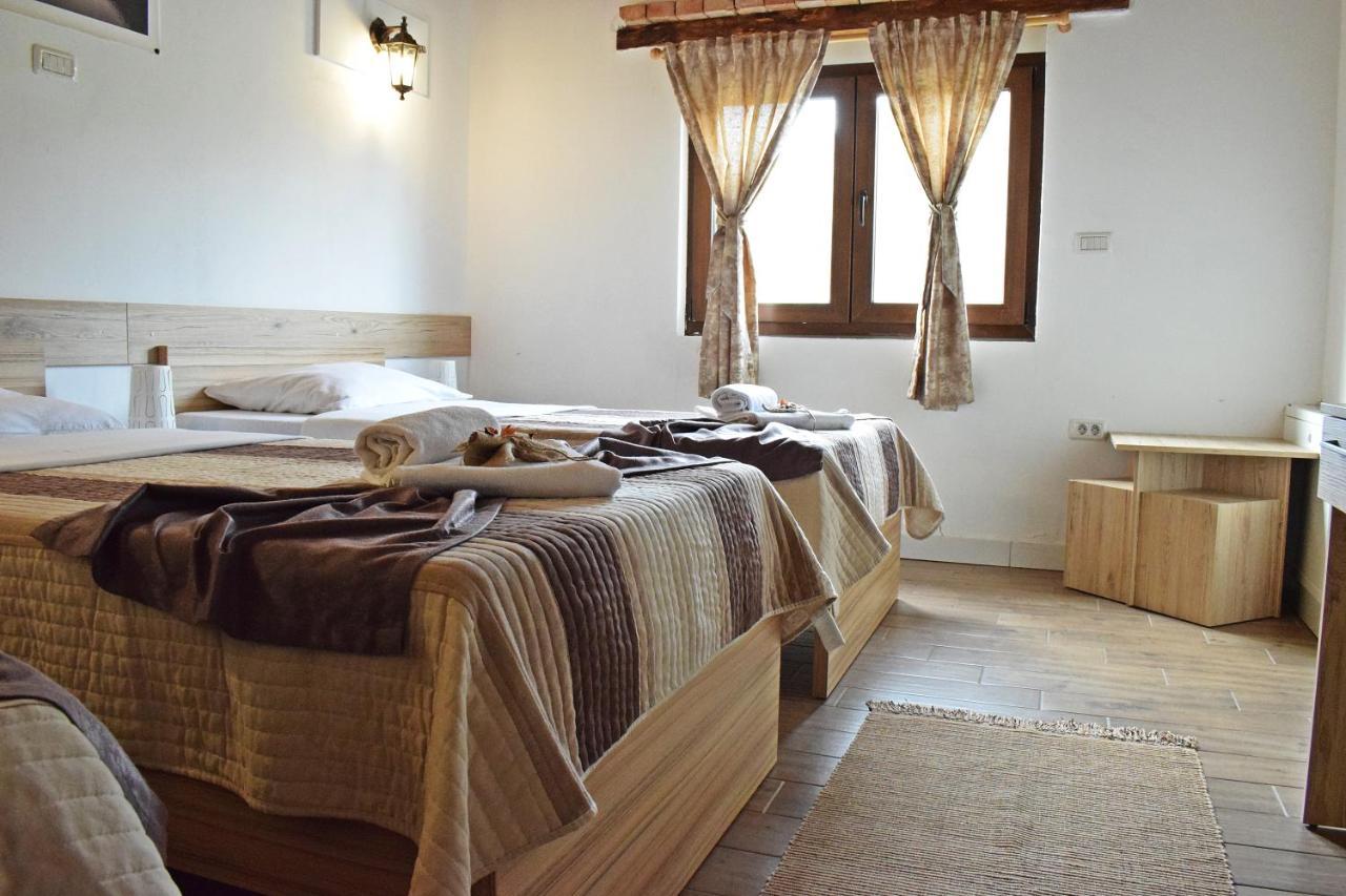 Resort Big House Plitvicka Jezera Licko Petrovo Selo 外观 照片