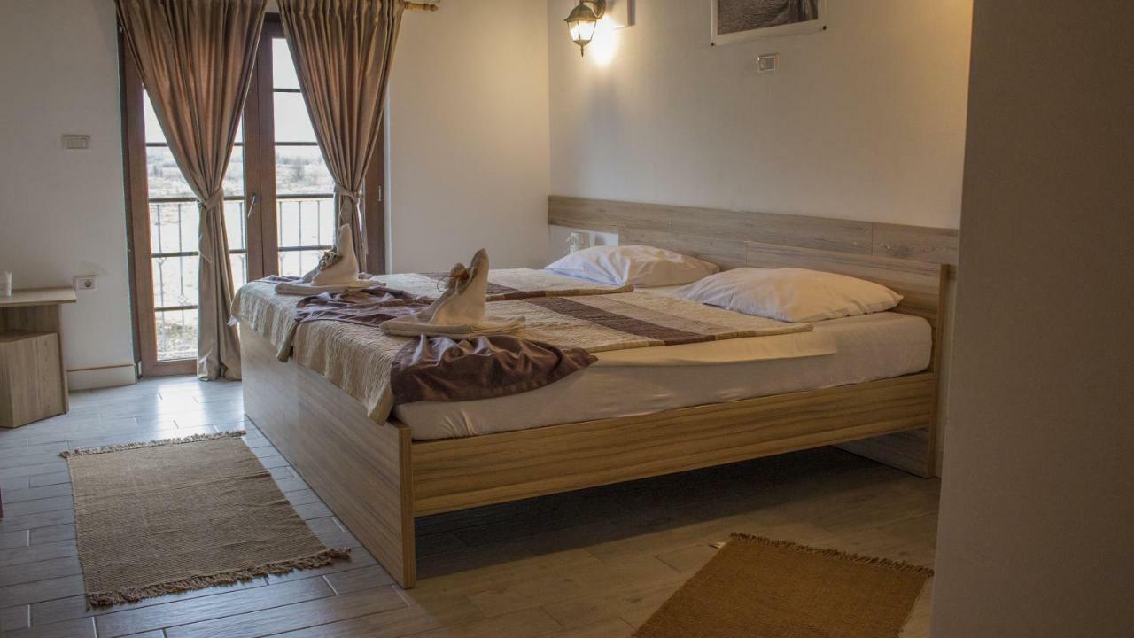Resort Big House Plitvicka Jezera Licko Petrovo Selo 外观 照片